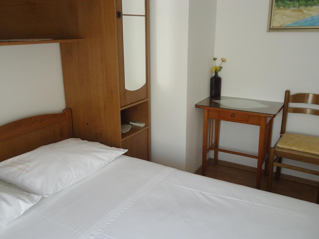 Omis Apartment On The Beach Exterior foto